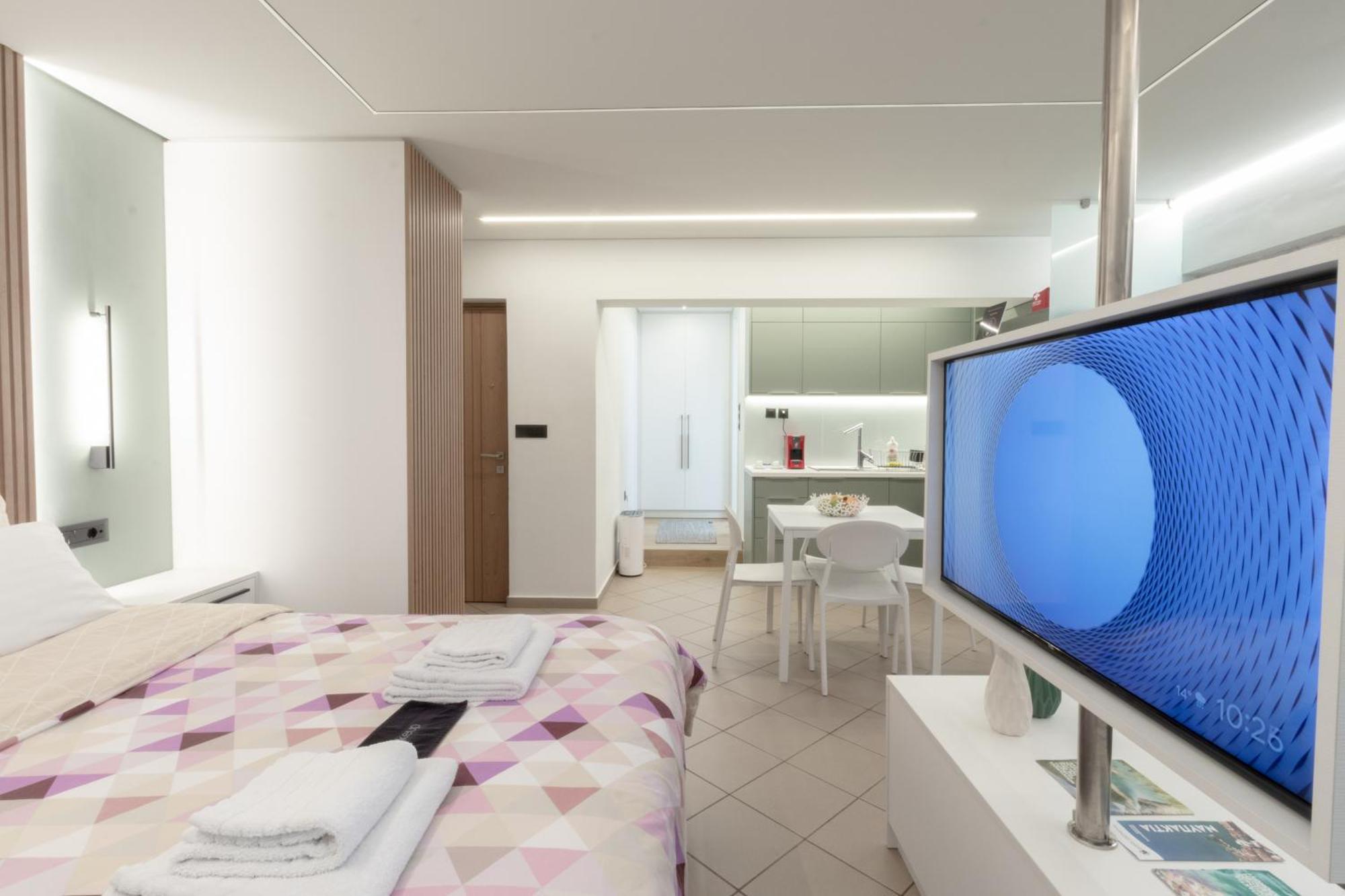 Nafpaktos-Luxury Suite Exterior photo